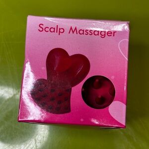 Heart-Shaped Scalp Massager - Pink